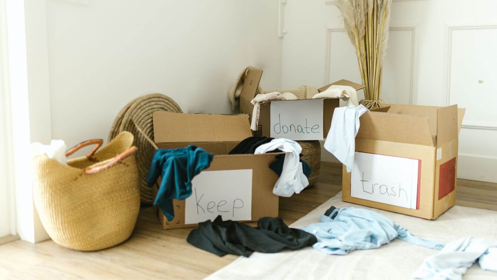 How to Downsize Your Belongings Without Regret: Complete Guide