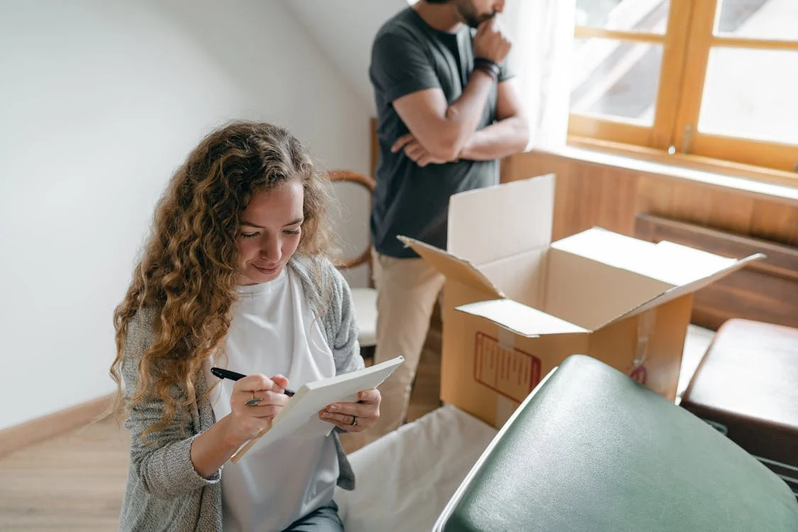 Moving Day Checklist: Step-by-Step Guide for a Stress-Free Move